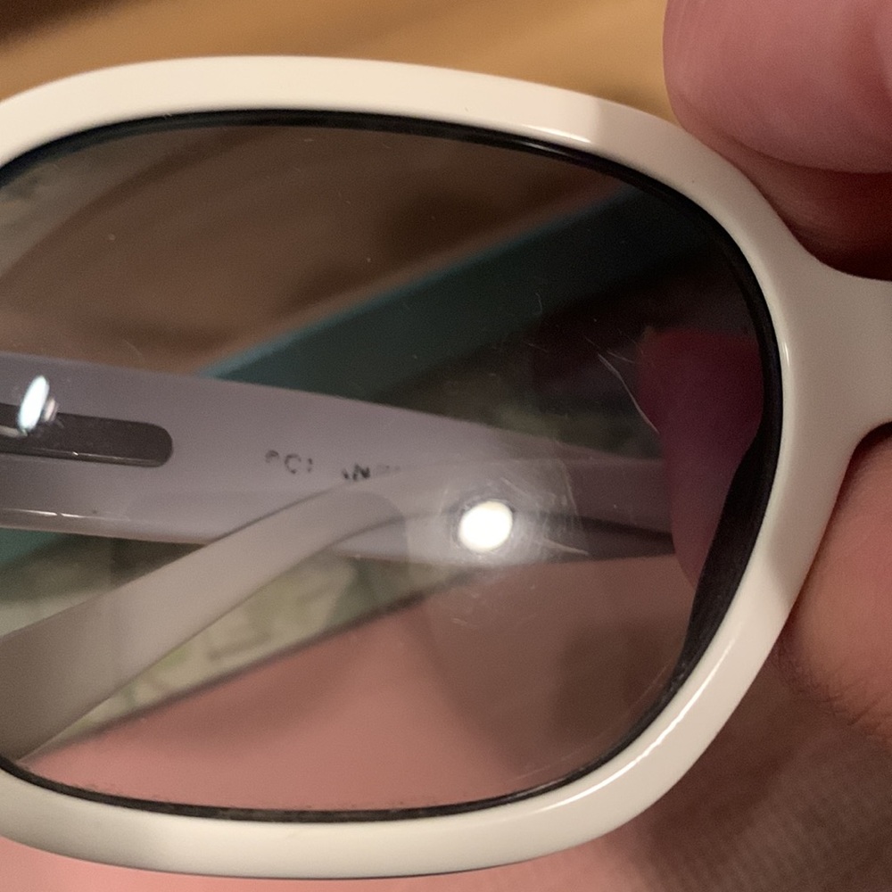 Authentic Chanel sunglasses - Picture 2 of 6